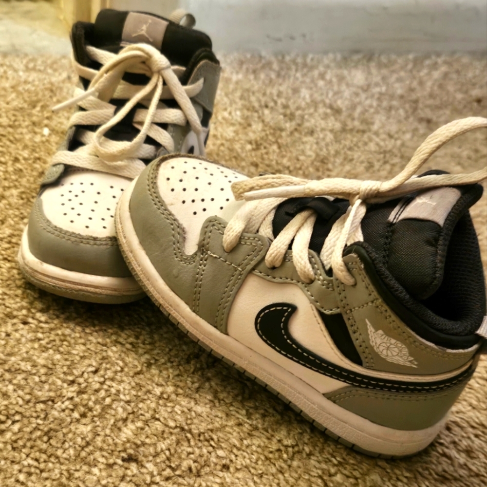 Toddler Jordan's